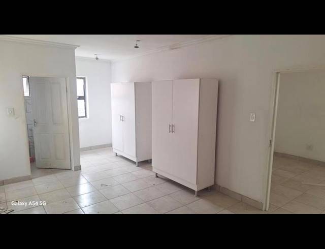 3 BEDROOM PROPERTY TO RENT IN LINMEYER